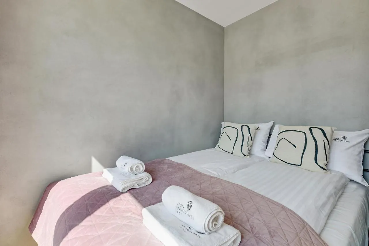 Aparthotel Lion Apartments - Villa Smolna 1